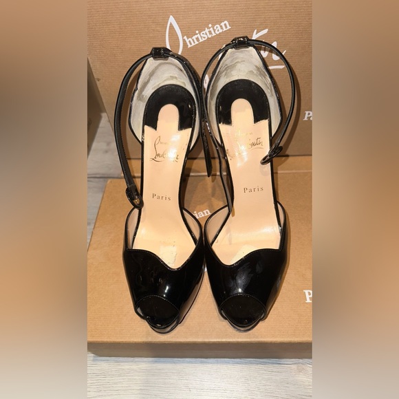 Authentic Christian Louboutin red bottom heels - Picture 12 of 12